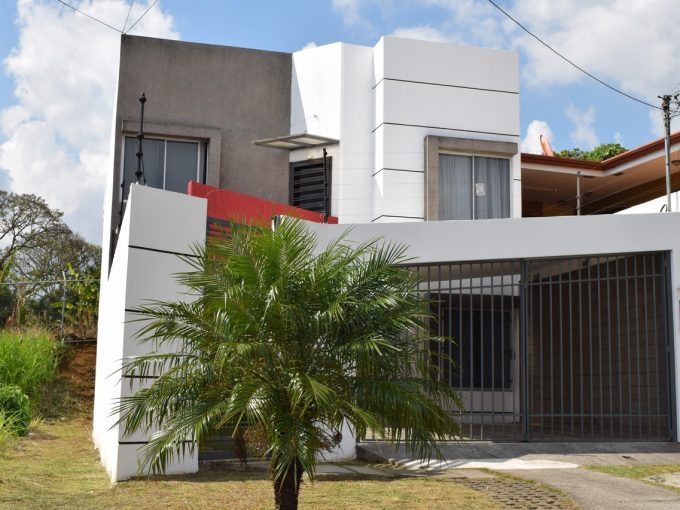 Se venden Apartamentos / Residencial Brisas del Río, San Pablo Heredia